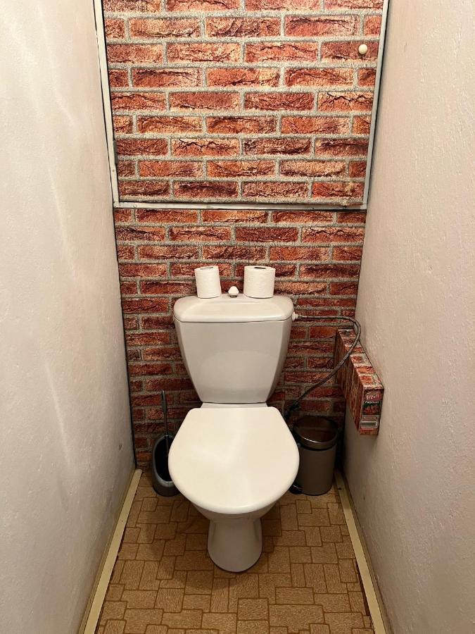 Appartamento Apartman Solid, Bratislava Esterno foto